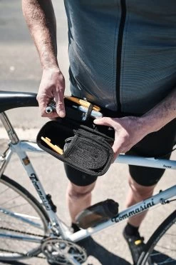 Fidlock TWIST Toolbox Set + Bike Base - Schwarz -Fahrradzubehör Geschäft 09653 BLK fidlock TWIST toolbox bikebase outdoor 05