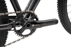 Bombtrack Beyond AL - Glossy Black/Dark Grey -Fahrradzubehör Geschäft BT MY22 Beyond AL glossy dark grey web 08