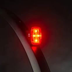 Lezyne Fender Alert STVZO EBIKE - Schwarz -Fahrradzubehör Geschäft lezyne fender e bike rear light stvzo black 3