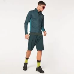 Oakley Elements Thermal Jersey - Hunter Green -Fahrradzubehör Geschäft oakley thermal jersey jacket hunter green 2 1179674